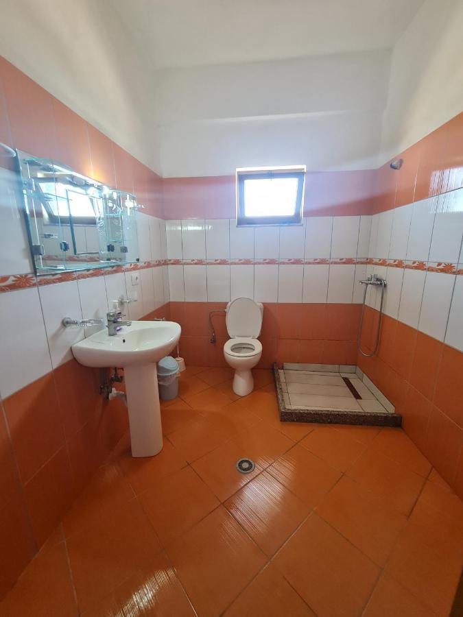 Glow Two Bedroom Apartment Ksamil Eksteriør billede